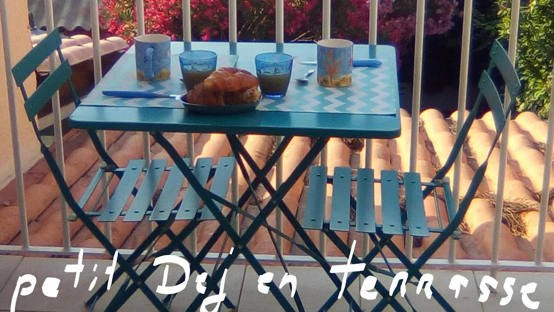Apartment Le Pied A Terre De Chantal Au Bord De Mer Martigues